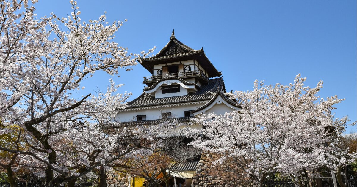 Inuyama Castle Travel Guide│Oldest Riverside Keep