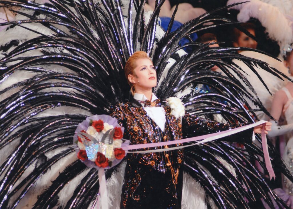 Takarazuka Revue
Japanese culture