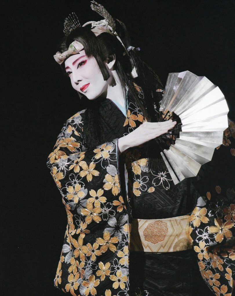 Takarazuka Revue
Japanese culture