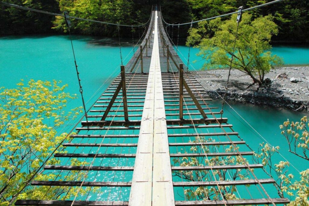 Sumatakyo Gorge & Yume no Tsuribashi (Shizuoka)
Hidden Gems of Japan