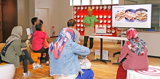 新横浜ラーメン博物館
ラー博
Shin-Yokohama Ramen Museum