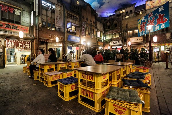 新横浜ラーメン博物館
ラー博
Shin-Yokohama Ramen Museum