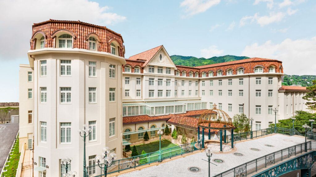 宝塚歌劇　タカラヅカ　Takarazuka Revue