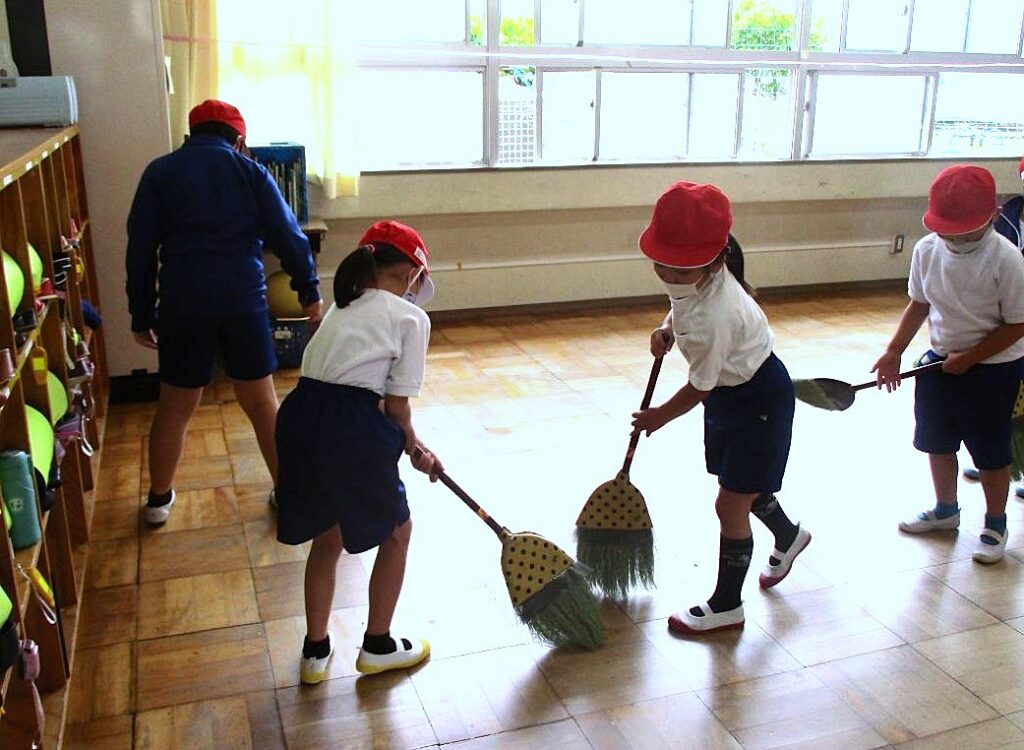 日本 きれい 清潔 掃除