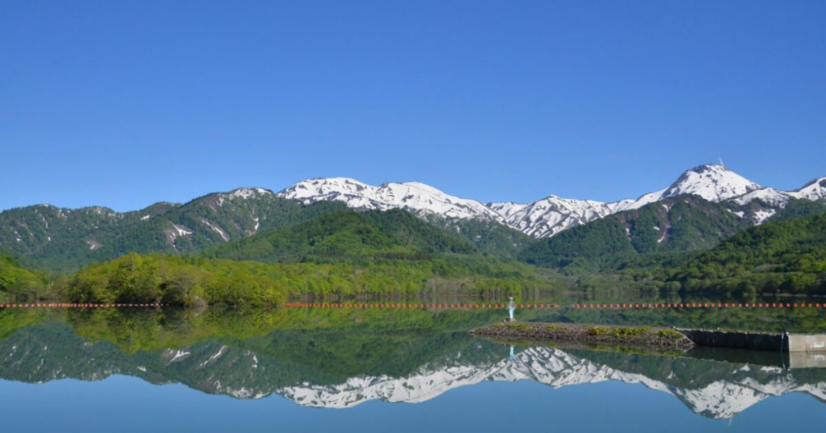日本の 秘境 │笹ヶ峰高原と乙見湖 ― 雲が描く時間、風が語る静寂